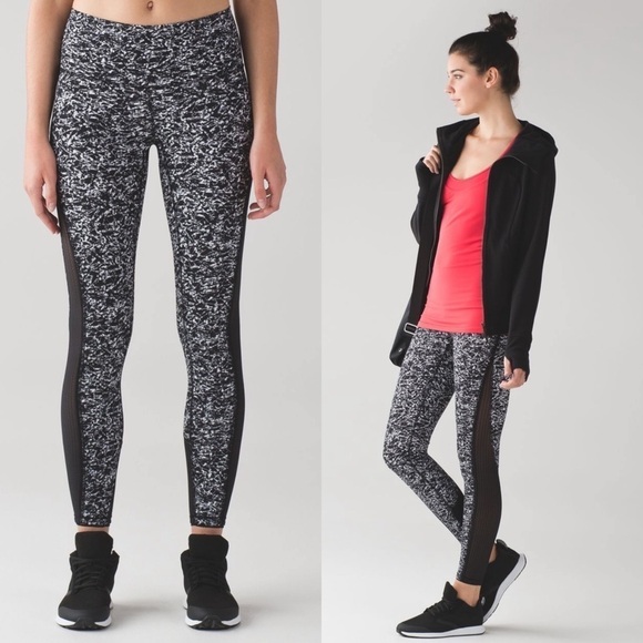 Lululemon💕Deep Breath Tight Iced Wave White Black - Picture 1 of 6